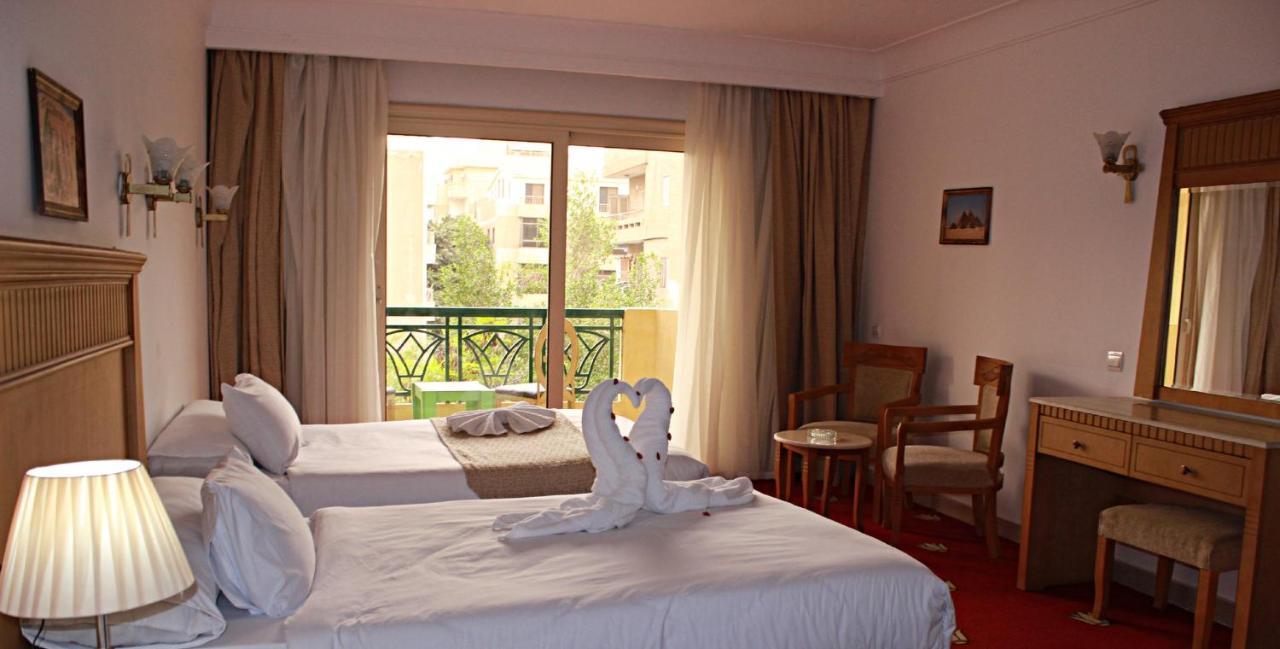 Regency Pyramids Hotel Kafret el-Gabal Dış mekan fotoğraf