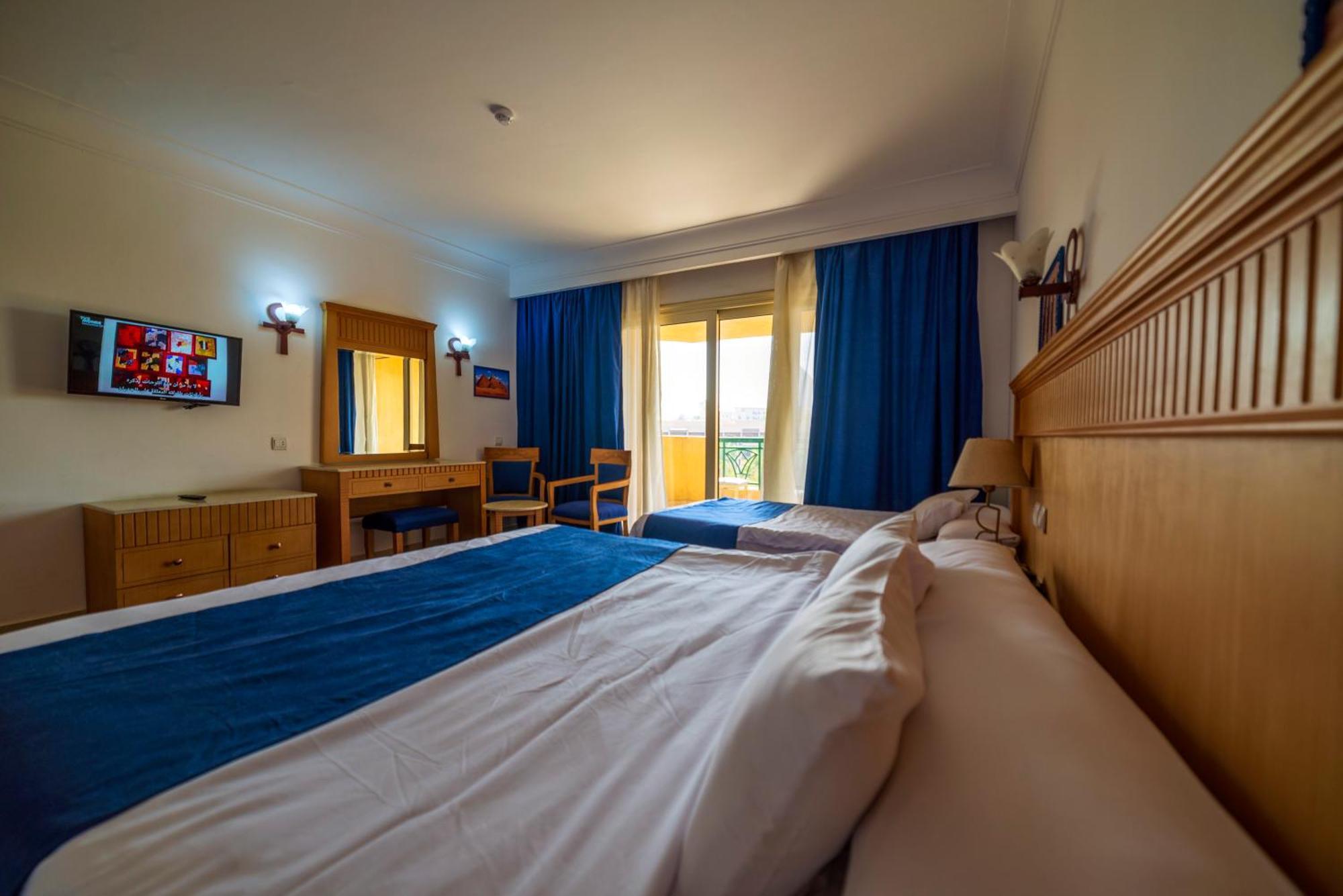 Regency Pyramids Hotel Kafret el-Gabal Dış mekan fotoğraf